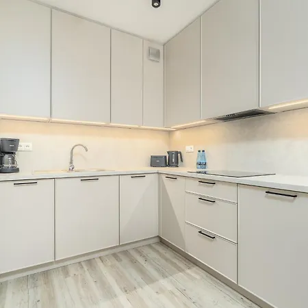 Let's Sea Z Basenem By Baltic Club דירה Gąski